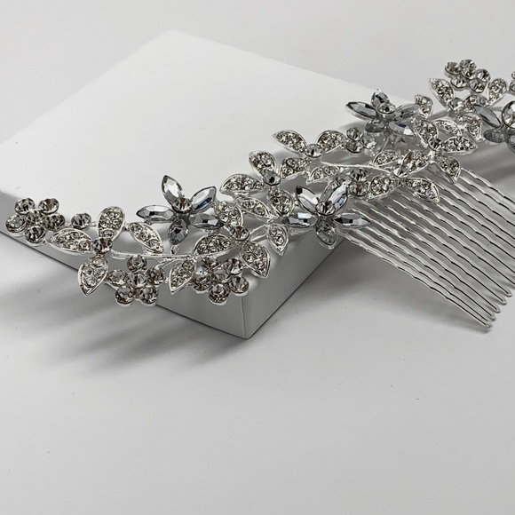 NEW Crystal & Rhinestone Silver Bridal Hair Comb - Picture 6 of 8